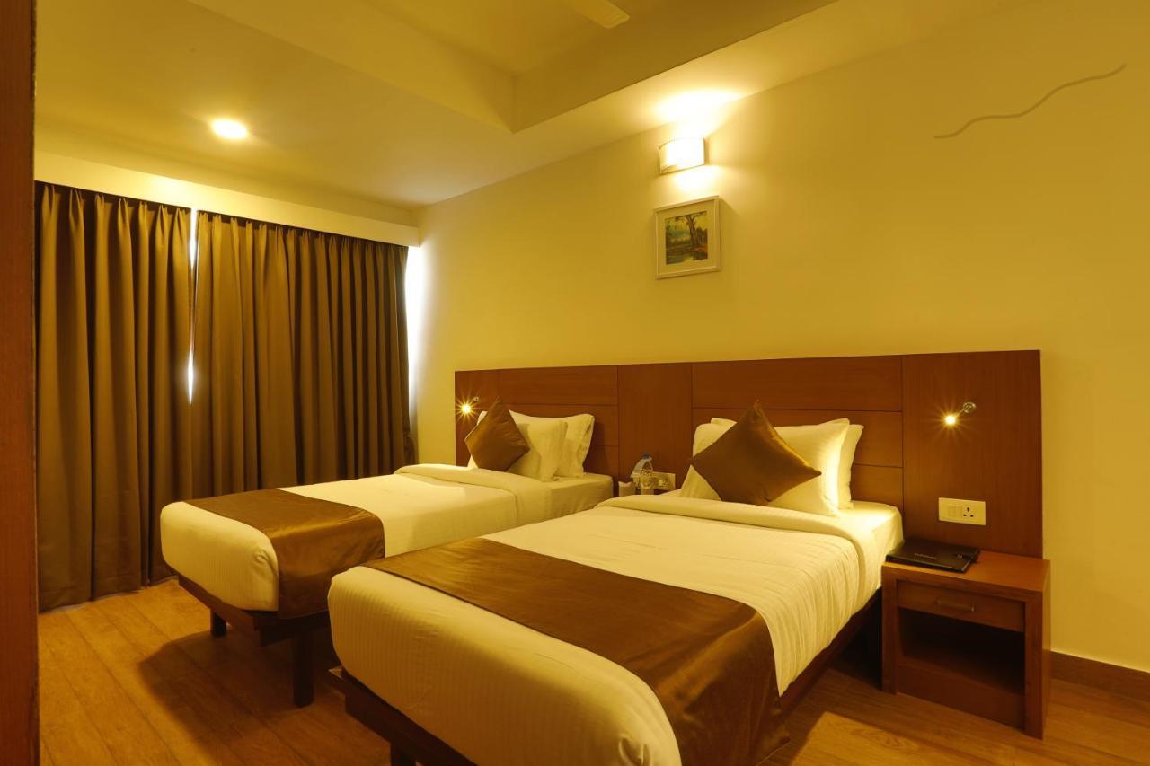 טירובאלה Hotel Panchavady מראה חיצוני תמונה