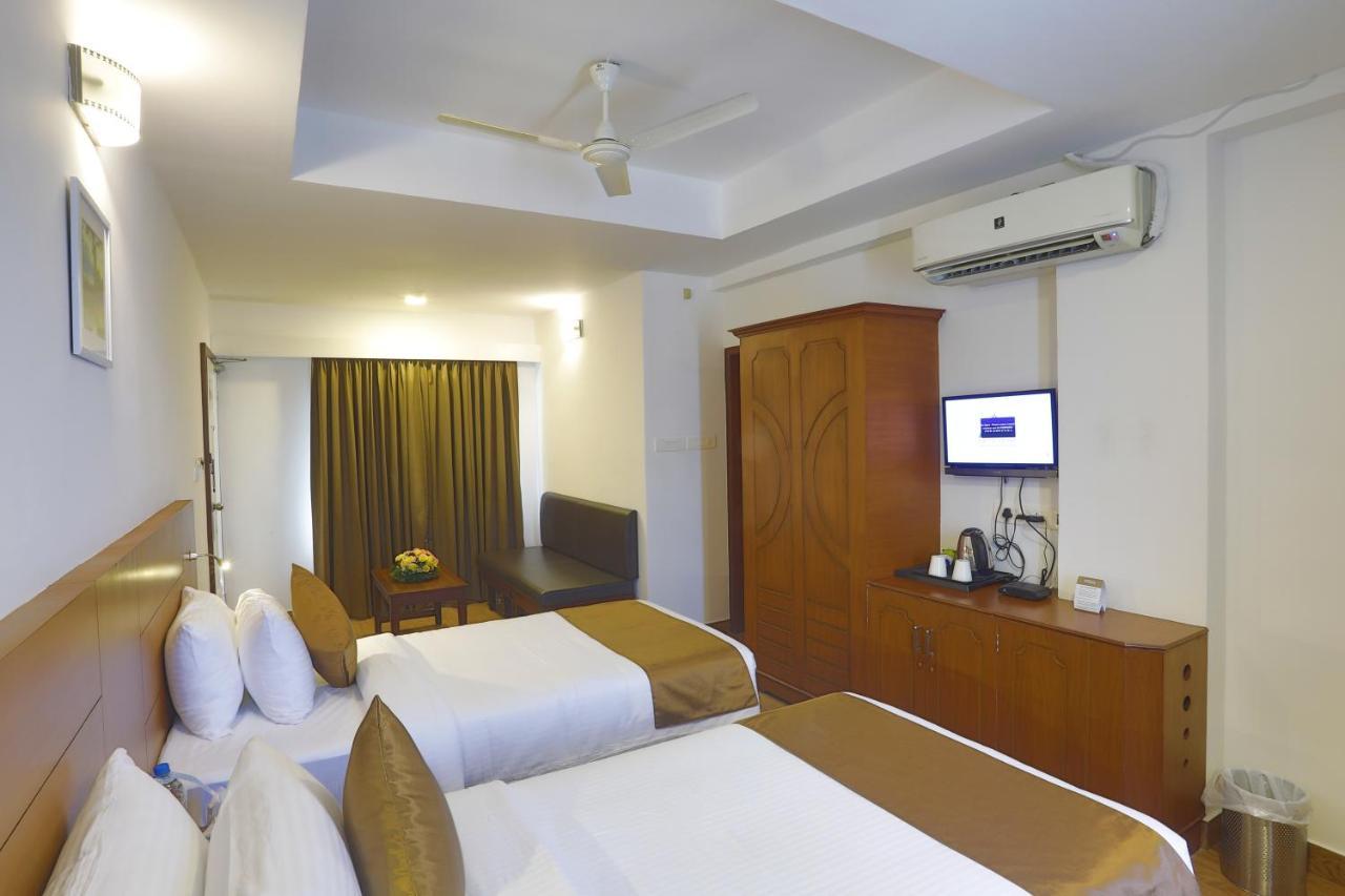 טירובאלה Hotel Panchavady מראה חיצוני תמונה