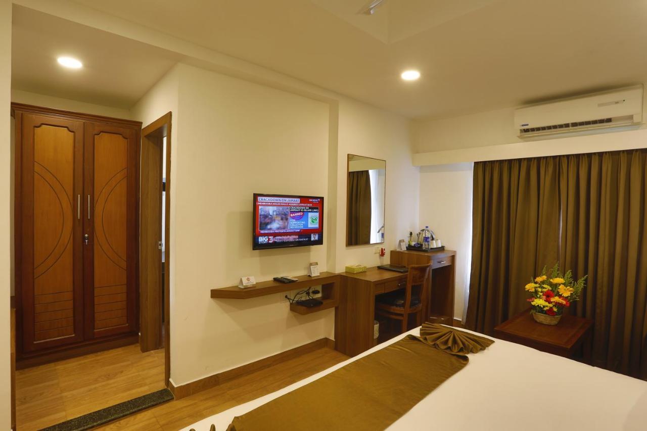 טירובאלה Hotel Panchavady מראה חיצוני תמונה